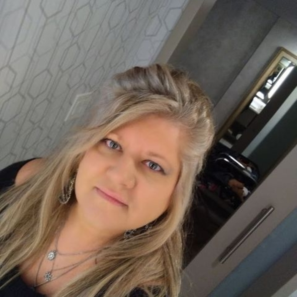 Meet your Posher, Cindy